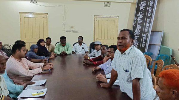 ‎সদরের নয়টি ইউনিয়নের ৫৬ ইউপি সদস্যের আ'লীগ-জাপা থেকে গণপদত্যাগ ঘোষনা, ৪৪ জনই আ’লীগের